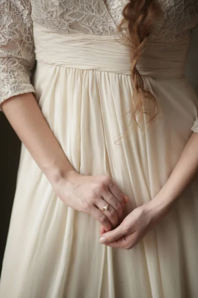 Panna Młoda w sukni ślubnej pastel — Zdjęcie stockowe