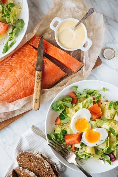 Salatası patates ve somon füme