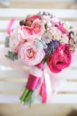 yumuşak düğün buketi