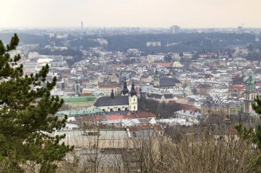 Lviv, Ukrayna Hava görünümünü. Eski Avrupa şehri. Lviv şehir panoraması.
