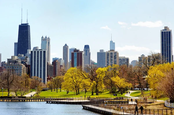 Вид на Чикаго с Линкольн-парка — стоковое фото