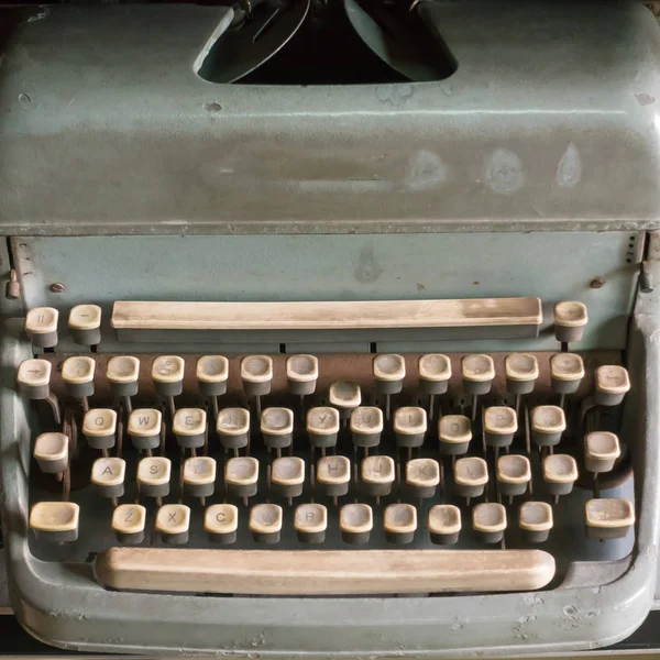 Old vintage typewriter — Stock Photo, Image