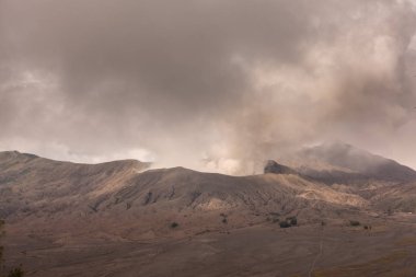 Doğu Java, Endonezya gündoğumu sırasında Mount Bromo yanardağ.