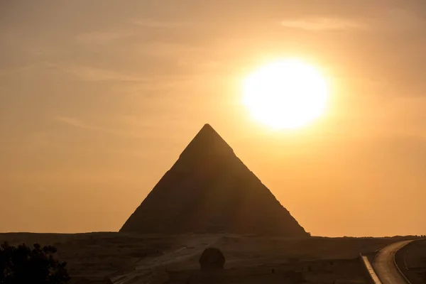 大金字塔在日落 — 图库照片