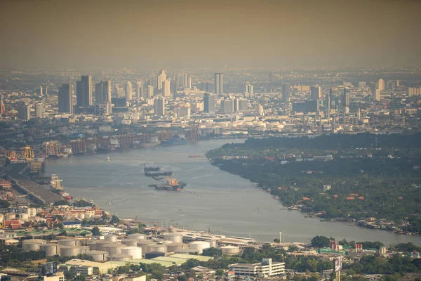 Flygfoto över bangkok city — Stockfoto