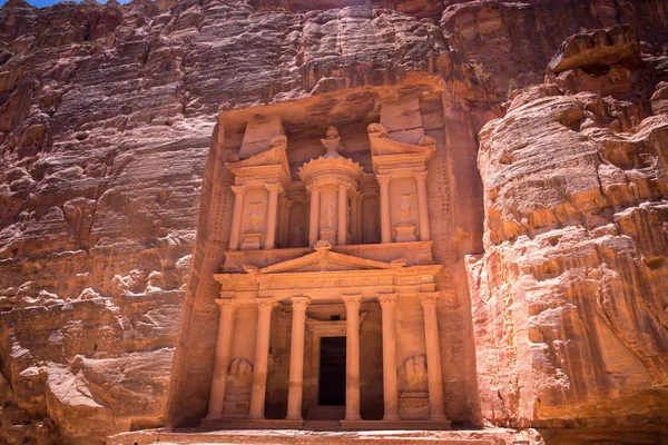 O Tesouro da cidade de Petra, Jordânia — Fotografia de Stock