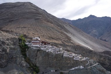 Diskit Manastırı, Nubra Vadisi, Ladakh, Hindistan Tibet Stlye görüntüde Buda heykeli