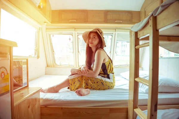 Beautiful Young Asian Woman Camper Van Summer Day — Stock Photo, Image