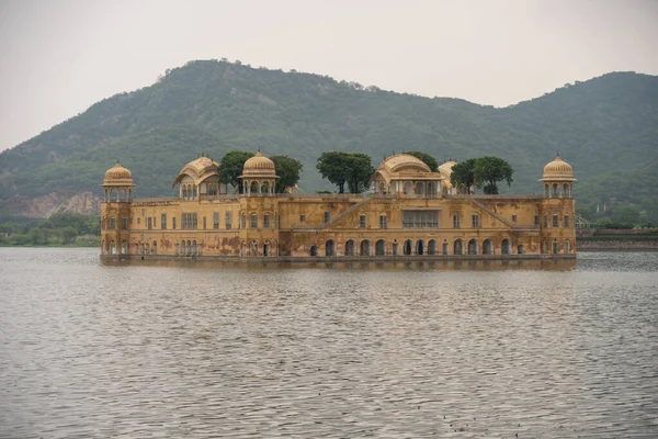 Jezioro Jal Mahal Man Sagar Jaipur Rajasthan Indie — Zdjęcie stockowe