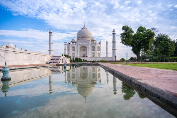 Vista Mattutina Del Monumento Taj Mahal Che Riflette Acqua Della — Foto Stock