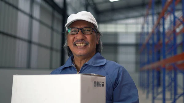 Armazém Trabalhadores Postagem Grande Armazém — Fotografia de Stock