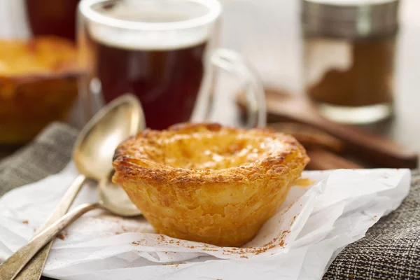 Sobremesa tradicional portuguesa pastel de nata — Fotografia de Stock