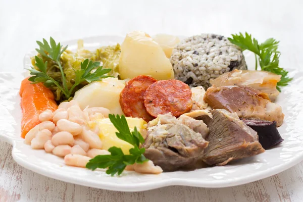 Hagyományos portugál étel cozido a portuguesa — Stock Fotó