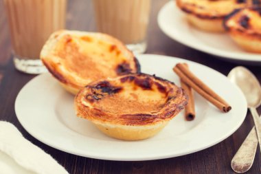 Portekizce geleneksel kremsi yumurta tart pastel de nata