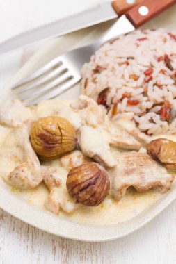 kestane ve tabak haşlanmış pirinç ile Türkiye