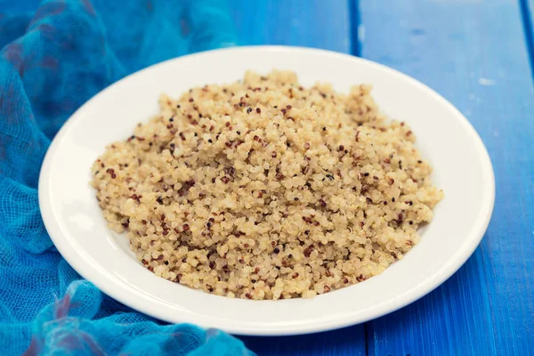 Boiled Quinoa White Plate Wooden Background — Stock Photo, Image