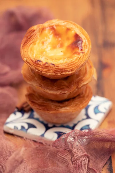 Torta de ovo portuguesa pastel de nata — Fotografia de Stock