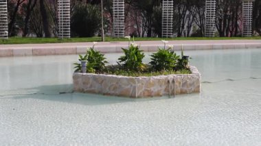 Lizbon, Portekiz 'deki güzel parktaki bilardo sahnesinin yakın çekim görüntüleri.