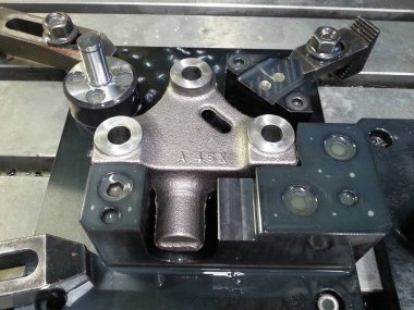   demir döküm parça kelepçe tarafından jig 