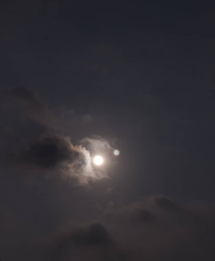 Bulutlu gökyüzü güneş Parlatıcı 