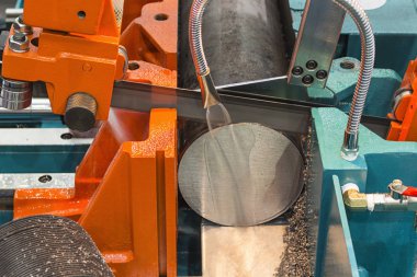 Metal işleme donanımları, yarı-otomatik şerit testere Makinası