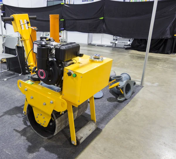 walker inşaat silindir, yeni asfalt yol tesviye için