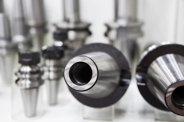 Cnc makine için araç tutucu 