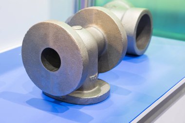 Büyük demir döküm parçaları 