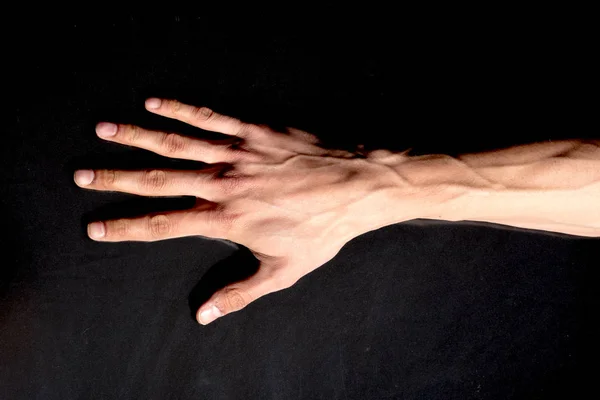 Adam el siyah arka plan üzerine izole