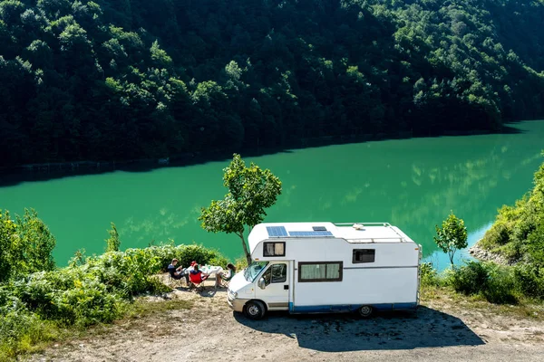 Voyage de vacances en famille VR, voyage de vacances en camping-car, Caravane ca Images De Stock Libres De Droits