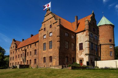 Skarhult Castle