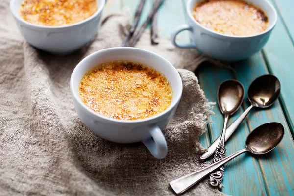 Bolos de creme brule — Fotografia de Stock