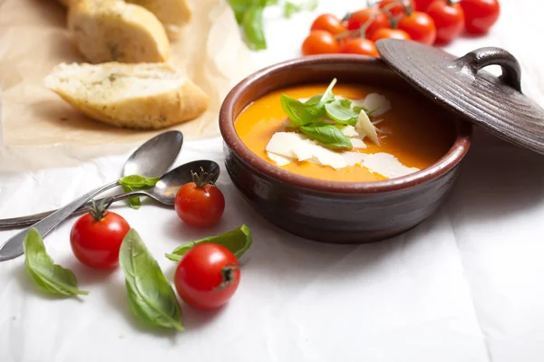 Domowe pomidory zupa — Zdjęcie stockowe