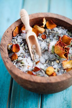 Ev yapımı banyo tuzu 