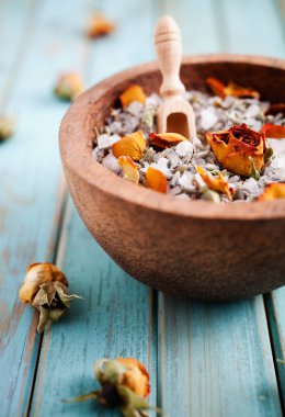 Ev yapımı banyo tuzu 