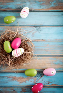 Renkli Paskalya yumurtaları