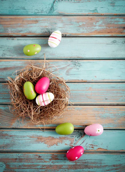 Coloridos huevos de Pascua —  Fotos de Stock