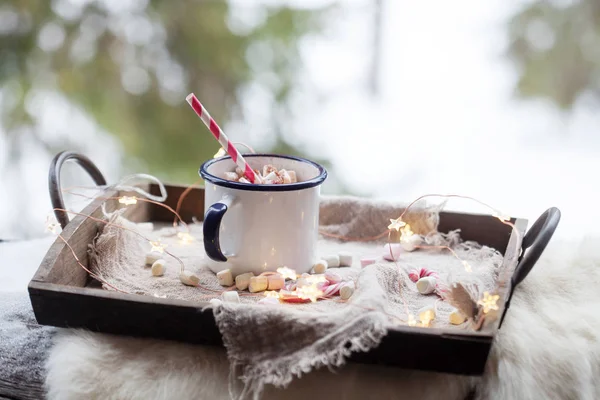 Varm choklad och marshmallows — Stockfoto