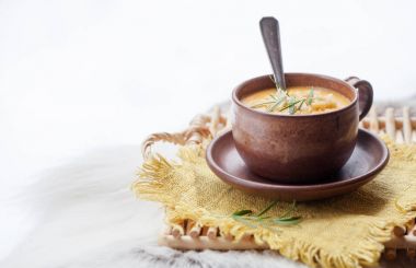 tatlı patates ve havuç çorbası