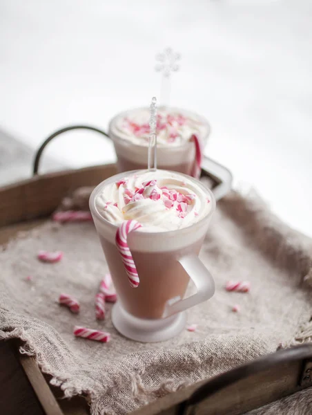 Warme chocolademelk met room — Stockfoto