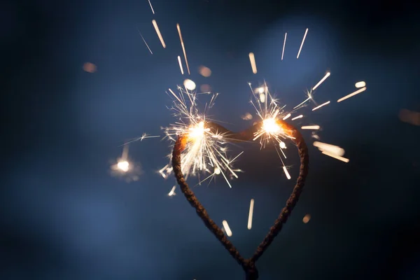 Forma de corazón chispeante — Foto de Stock