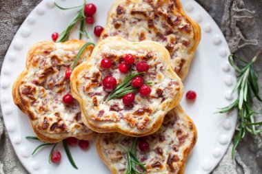 Ren geyiği etli lezzetli börek