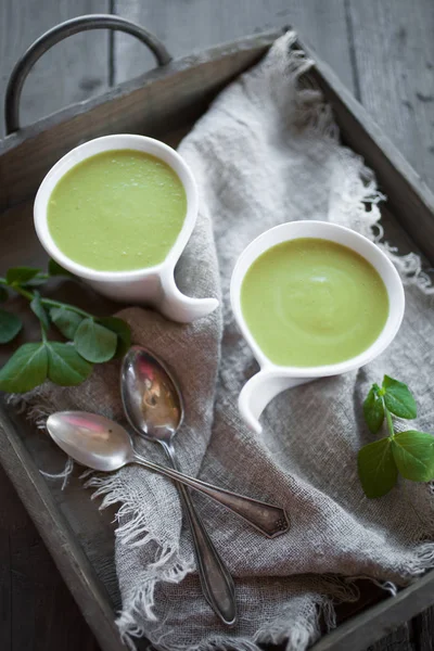 Sopa de ervilha verde — Fotografia de Stock