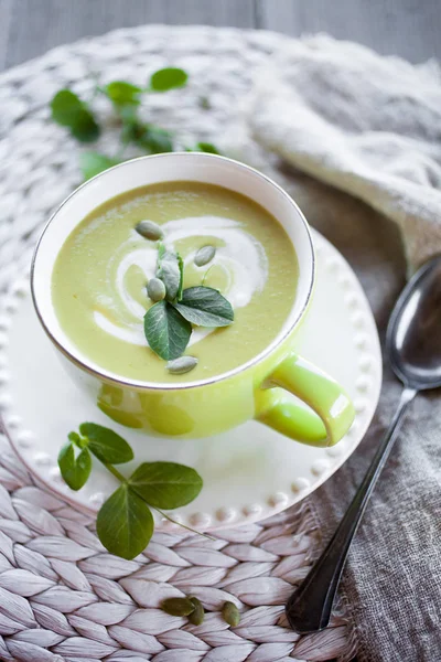绿色豌豆汤 — 图库照片