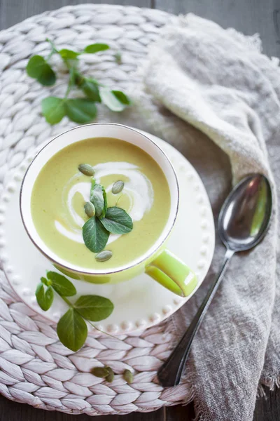 绿色豌豆汤 — 图库照片