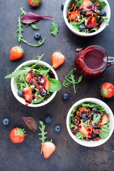 Salada de Verão Fresco — Fotografia de Stock