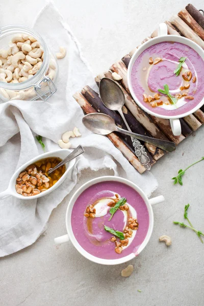 White Cauliflower Purple Sweet Potato Soup Table — Stock Photo, Image