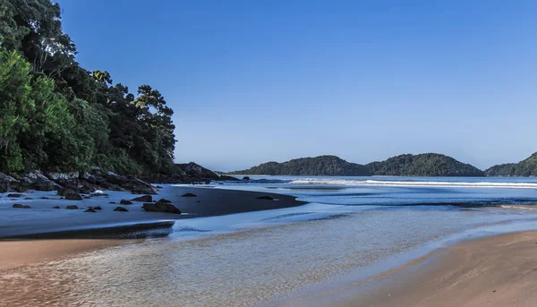 Güzel bir kumsal Brezilya deniz kenarı