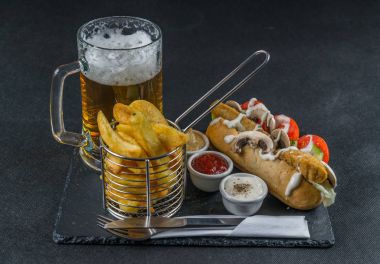 huysuz ot ekmek Güney kızarmış tavuk, mayonez, lettu