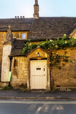 Eski İngiliz kasabası ve güzel tarihi binalar, eski street, h